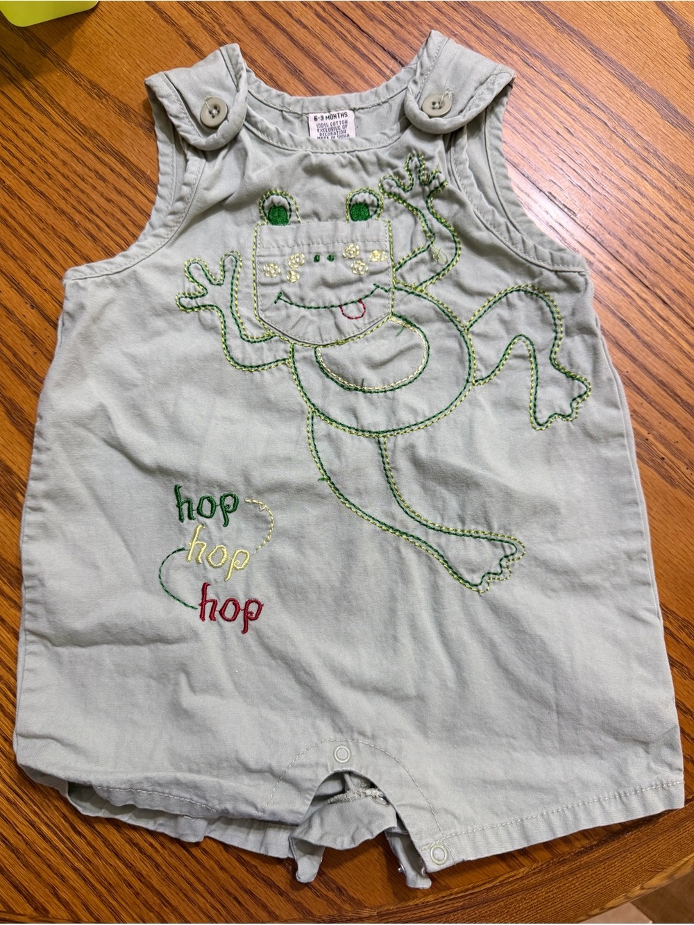 Source Unknown Light Green Frog Embroidered Baby One-Piece